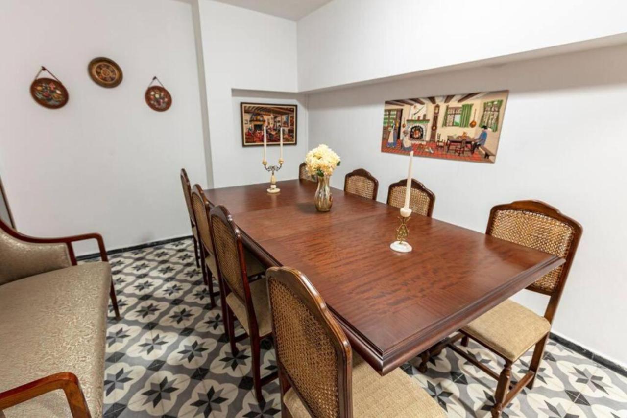 Historical 4-Br Home Steps From Besiktas Stadium & Bosphorus Views - Prime Nisantasi Location! Стамбул Экстерьер фото
