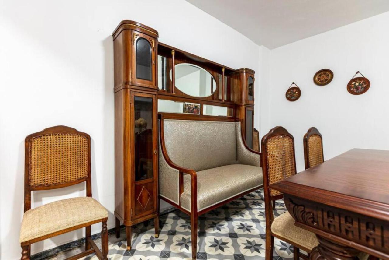 Historical 4-Br Home Steps From Besiktas Stadium & Bosphorus Views - Prime Nisantasi Location! Стамбул Экстерьер фото